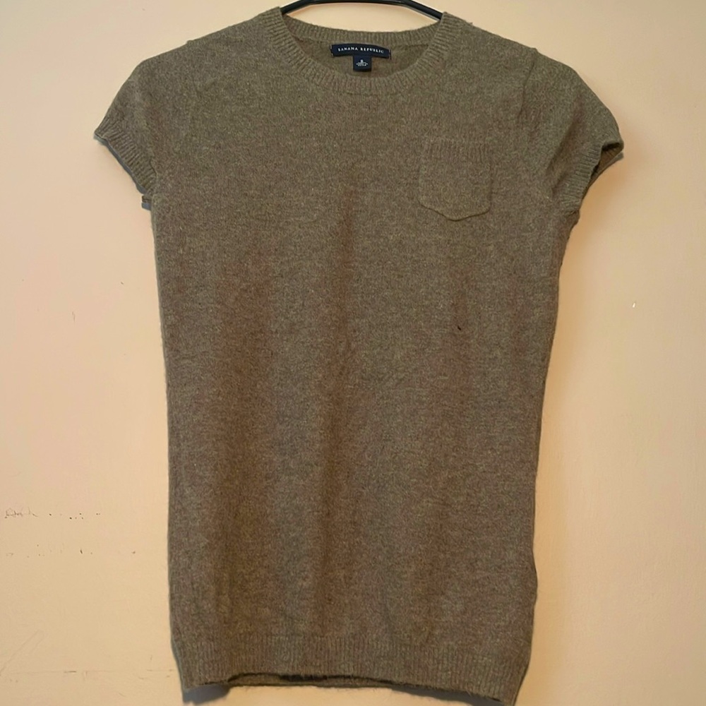 Banana Republic sweater top. Made from 100% angora rabbit hair.